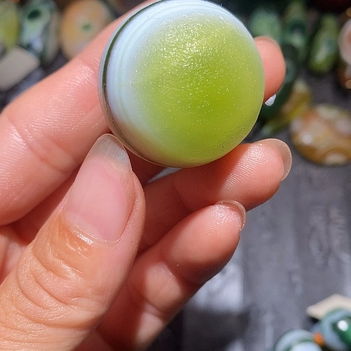 琪***常玛瑙/玉髓颈饰合金
