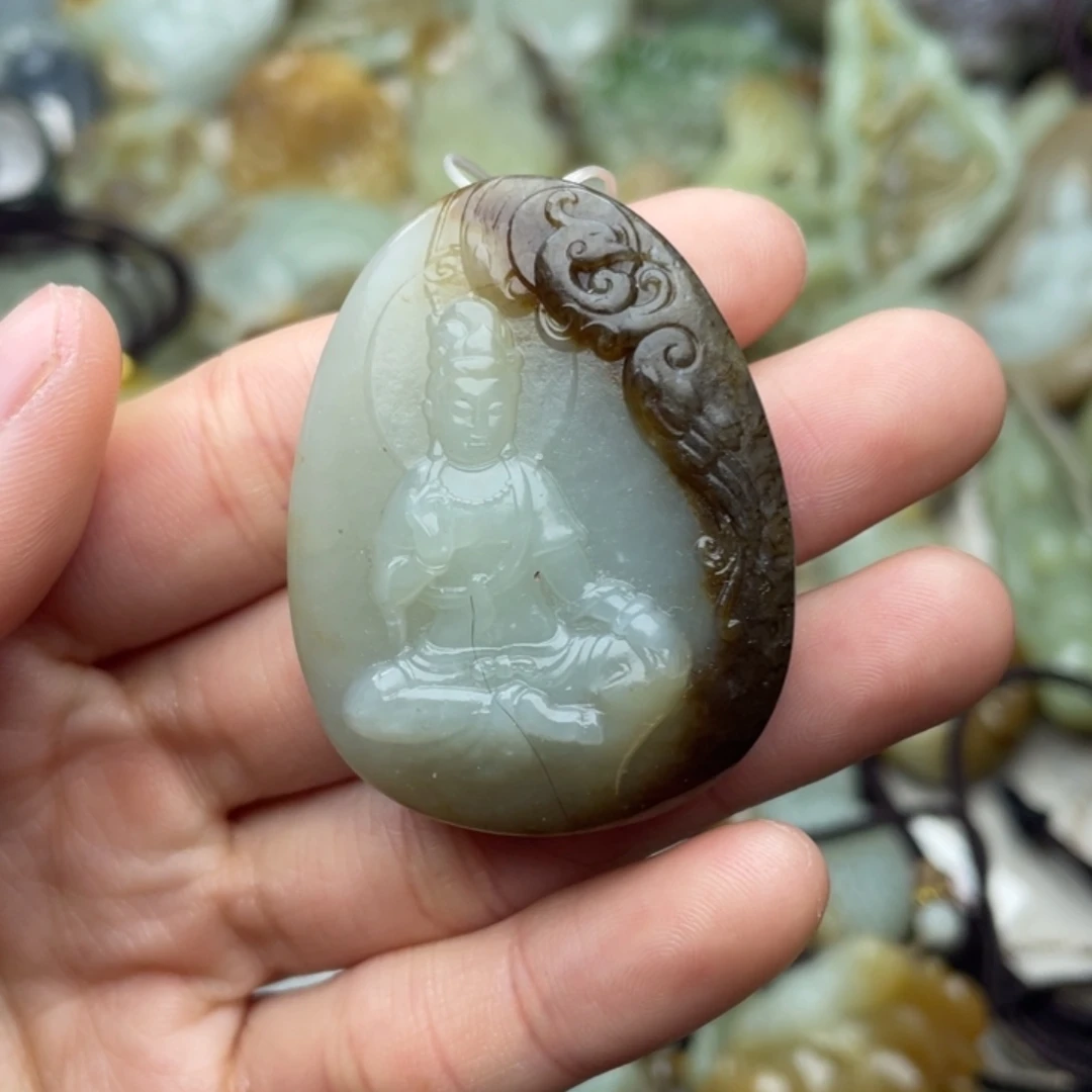 和田玉未镶嵌颈饰