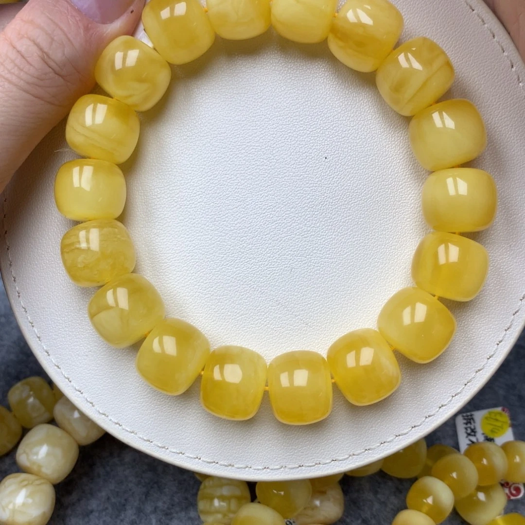 琥珀未镶嵌珠宝奇石145