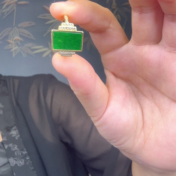 银S925镶嵌戒指翡翠特价