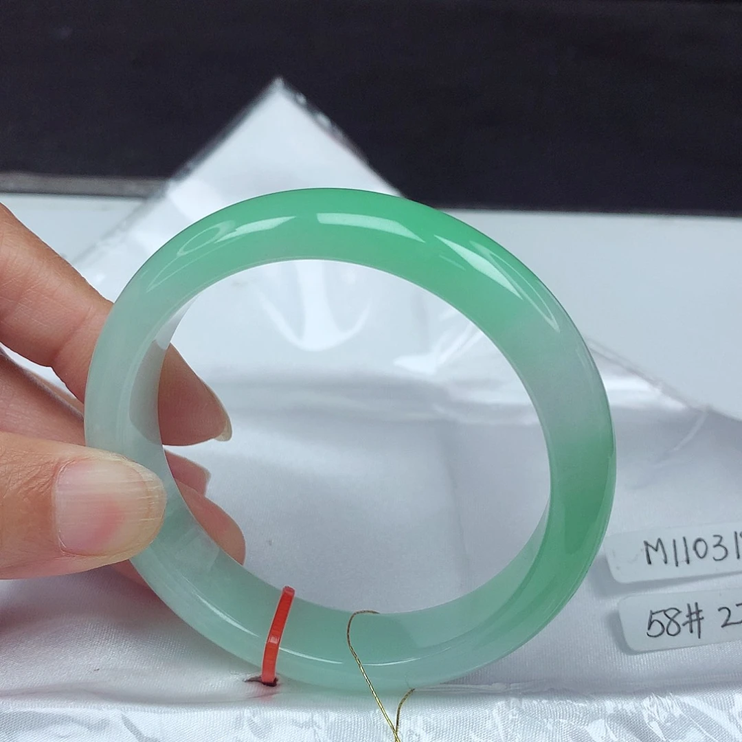 未镶嵌手镯翡翠58圈0318