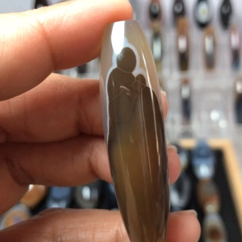 玛瑙/玉髓未镶嵌珠宝半成品诸****吊