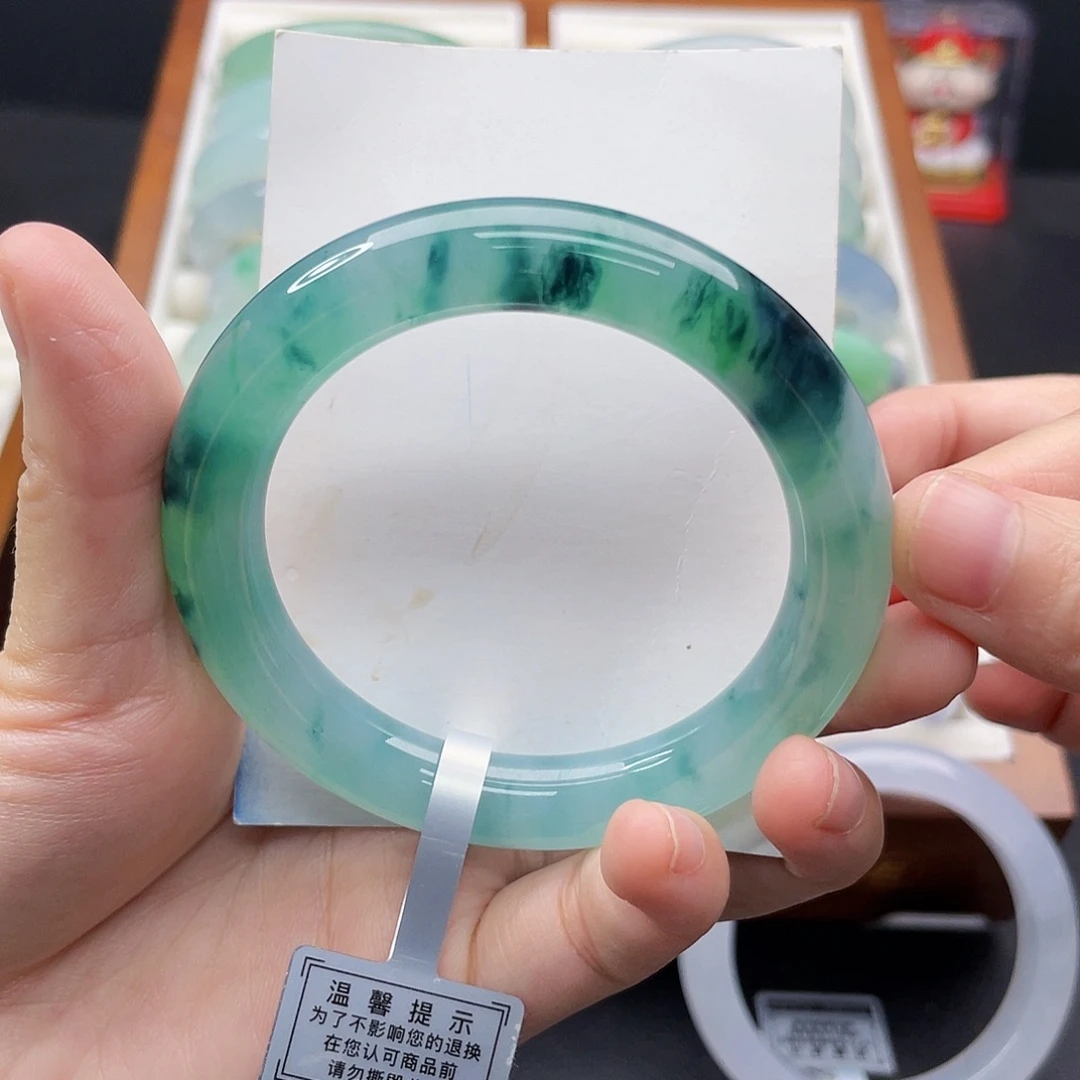 翡翠未镶嵌手镯53蓝绿飘花