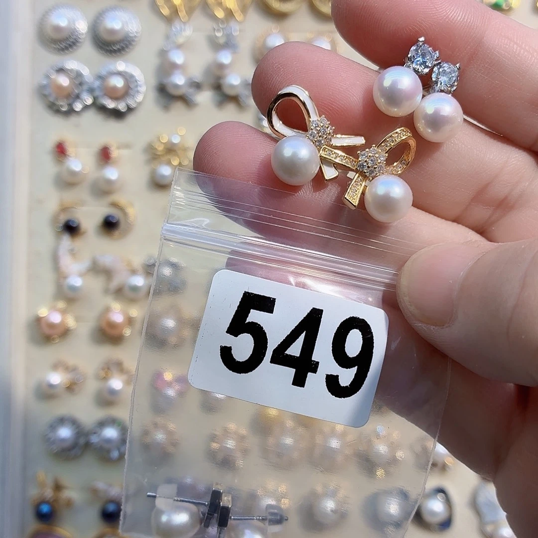 ****、淡水珍珠耳饰合金