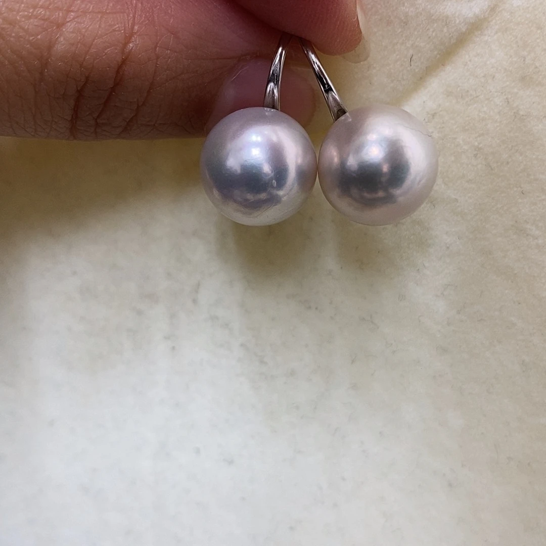 淡水珍珠银S925镶嵌耳饰