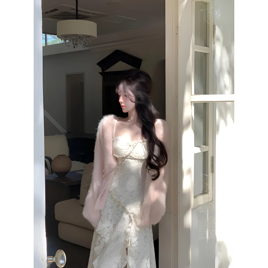 恋爱日记 法式长裙秋冬收腰显瘦纯欲风小众设计感蕾丝吊带连衣裙