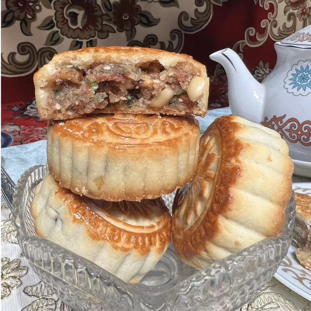 新疆塔城手工五仁月饼传统皮薄馅足中秋糕点零食