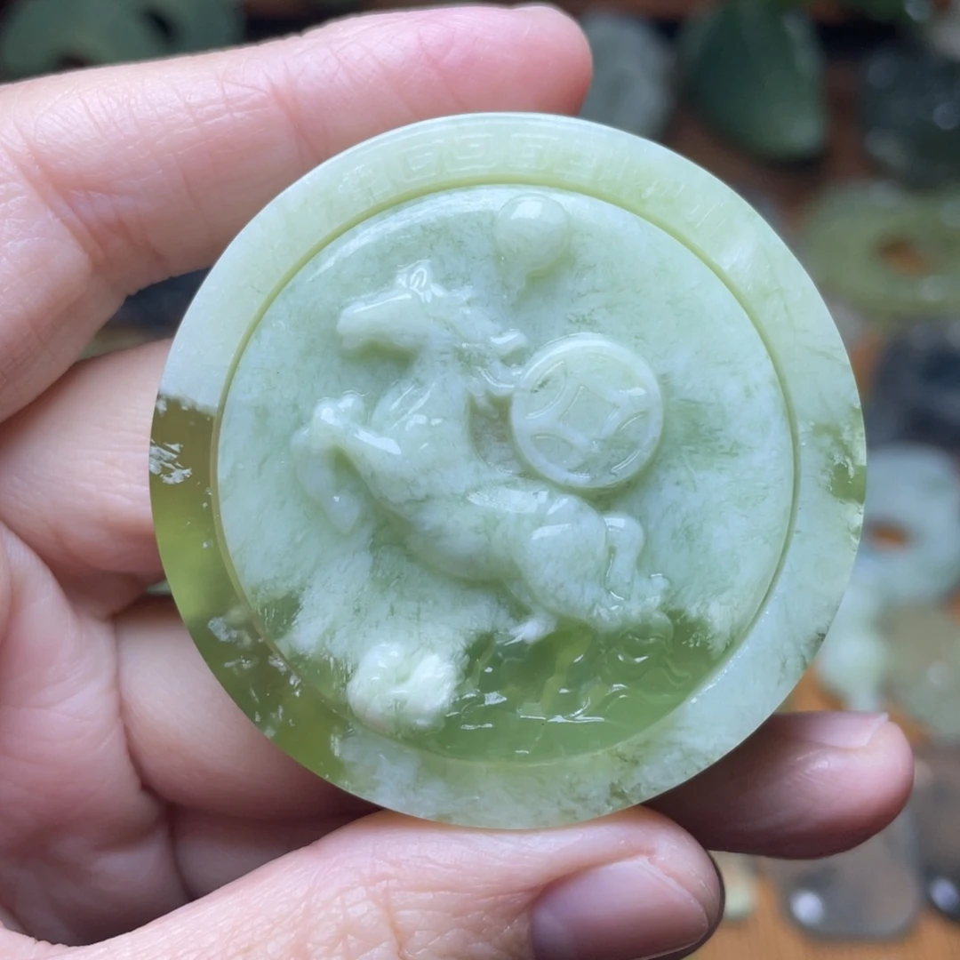 蛇纹石玉未镶嵌手把件