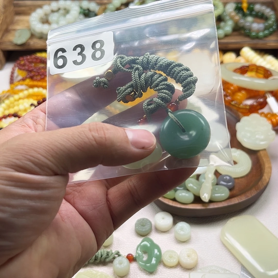 用***5玉个人收藏饰品孤品
