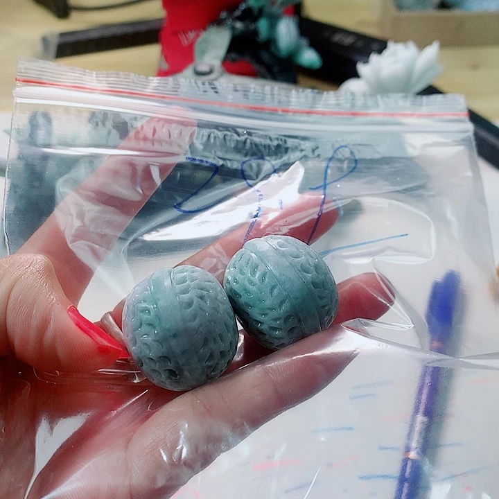 定制翡翠未镶嵌毛货