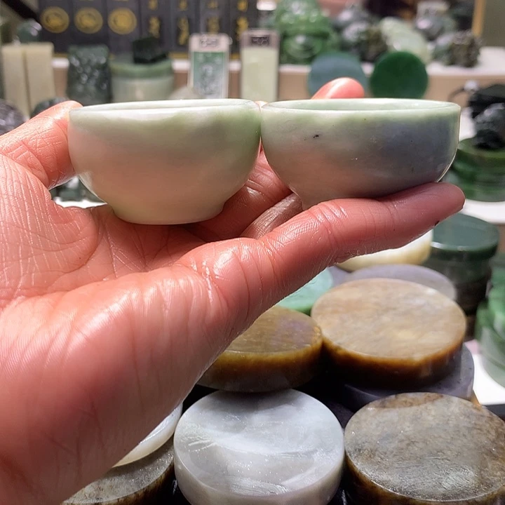 和田玉未镶嵌珠宝半成品