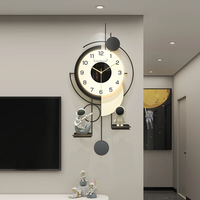 梦幻宇航员--美居一刻家用静音钟表客厅创意简约餐厅装饰挂钟时钟
