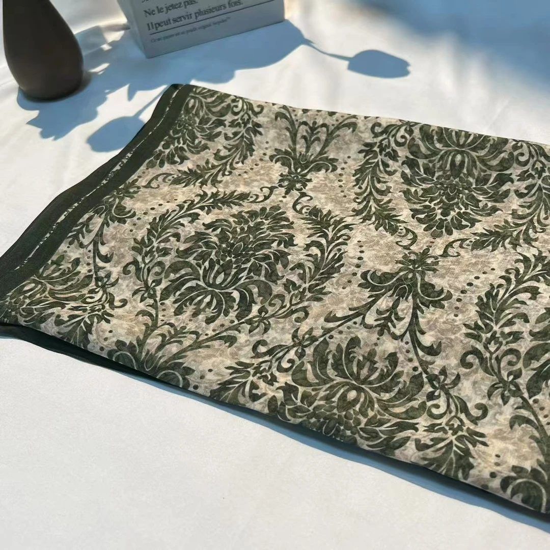 帛罗纱长巾-遍野绿山 薯莨70*180cm丝巾