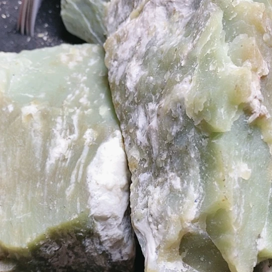 和田玉（糖玉）未镶嵌珠宝半成品笔**秋