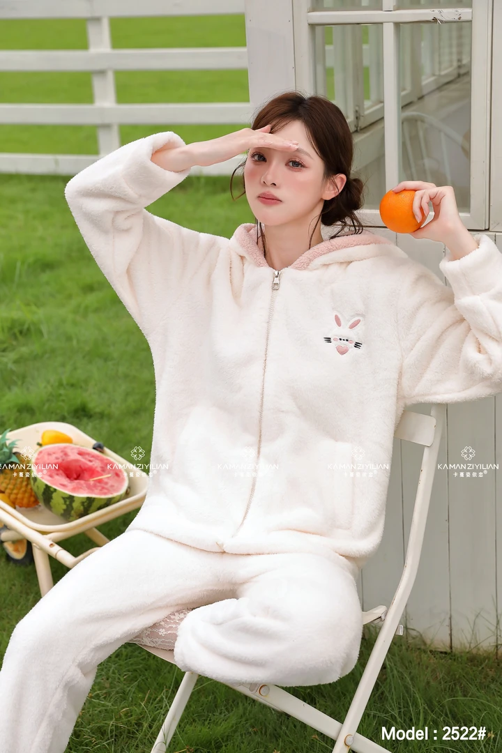 秋冬季新款双面绒加绒毛绒睡衣女甜美女士保暖翻领带帽家居服拉链