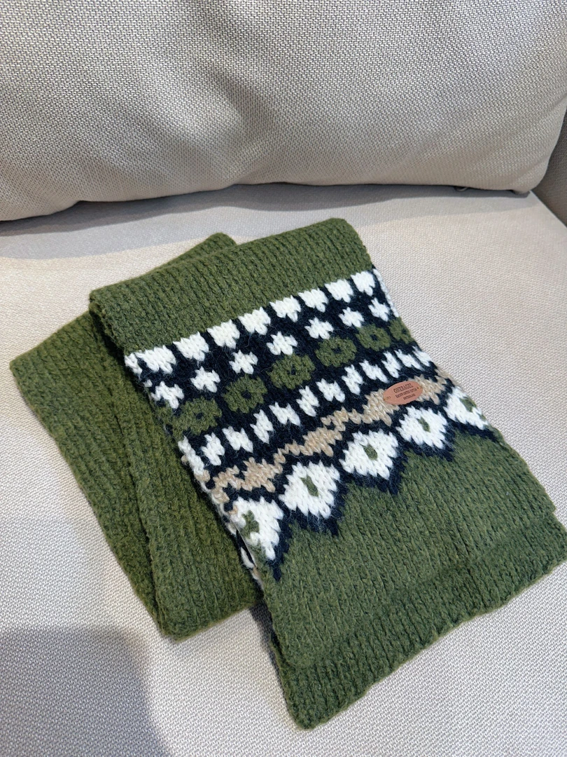 Buyer.ZZ韩国博主同款费尔岛围巾