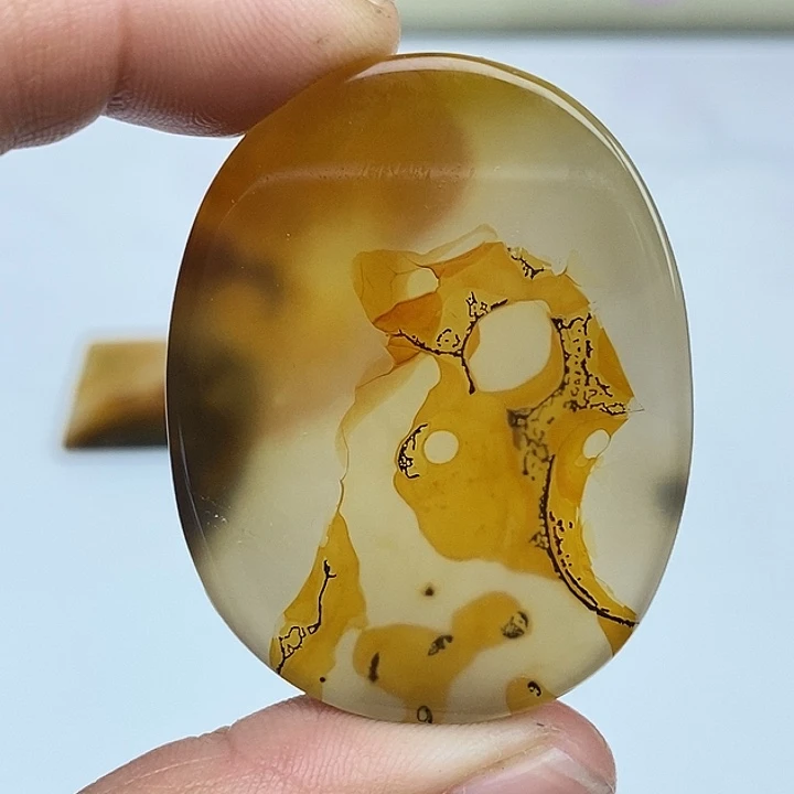 玛瑙/玉髓未镶嵌珠宝半成品