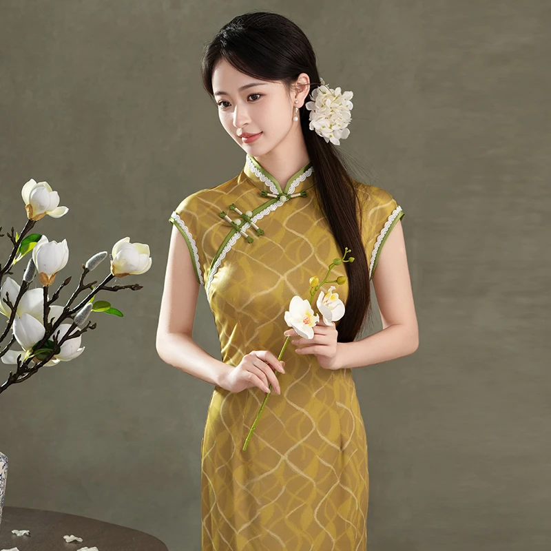 绝美新中式旗袍2025新款夏季妈妈日常可穿上海复古改良国风连衣裙