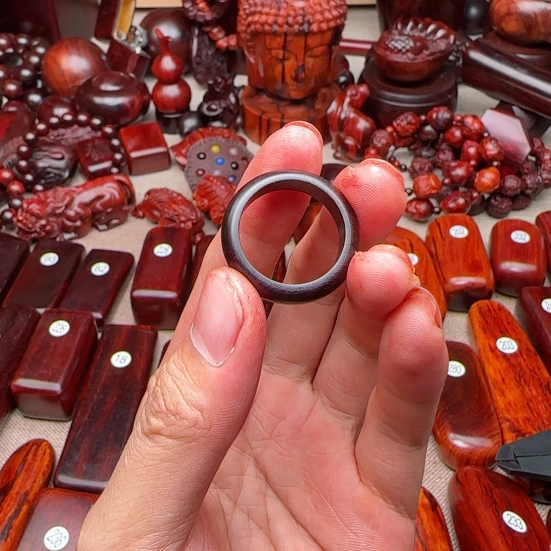 一***一檀香紫檀（小叶紫檀）