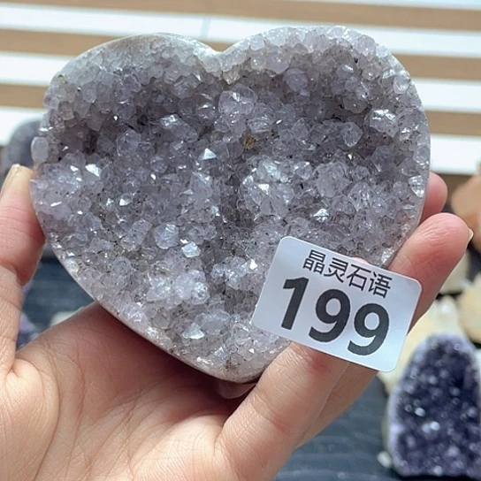 珍***儿水晶大型摆件（非配饰）未镶嵌