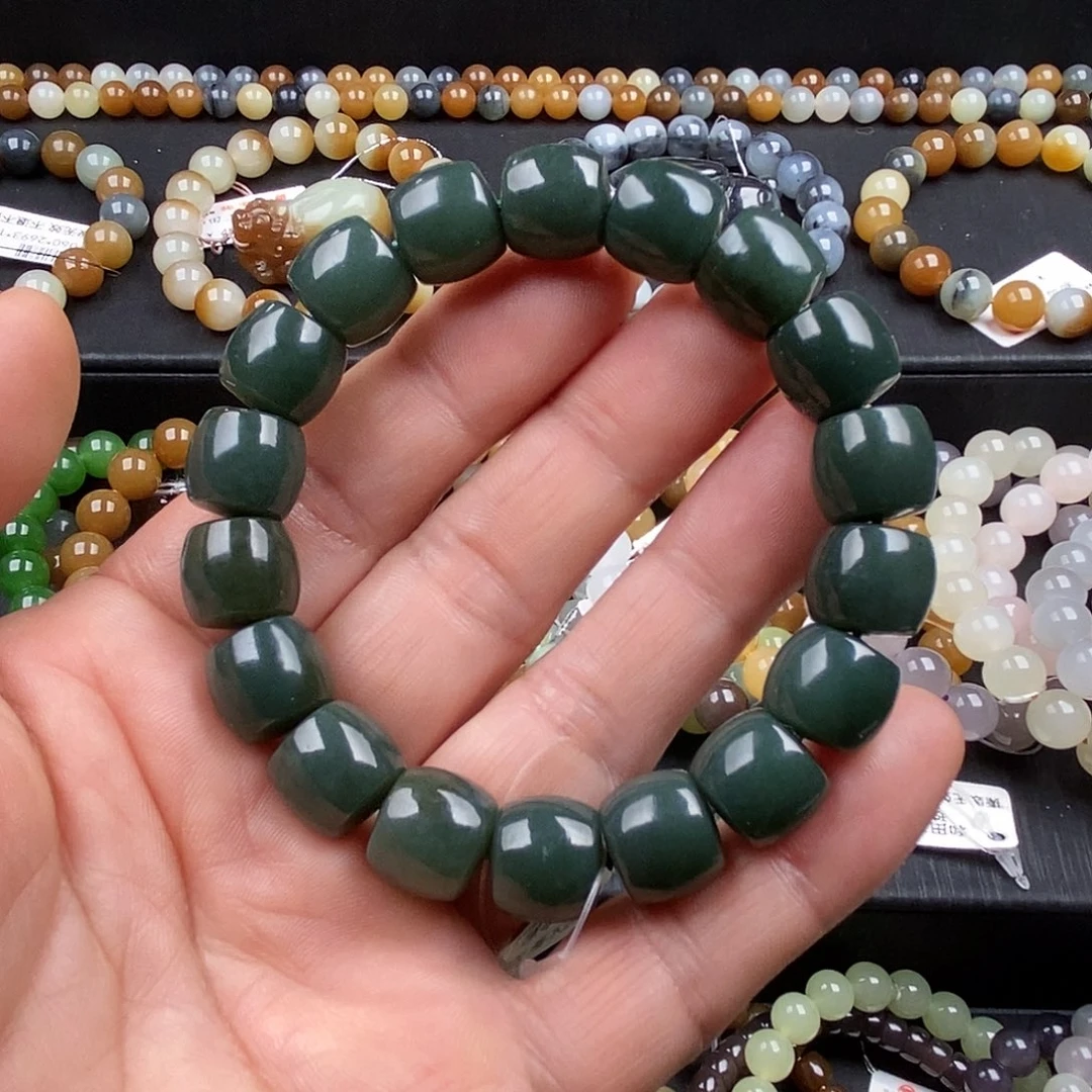 和田玉未镶嵌手链