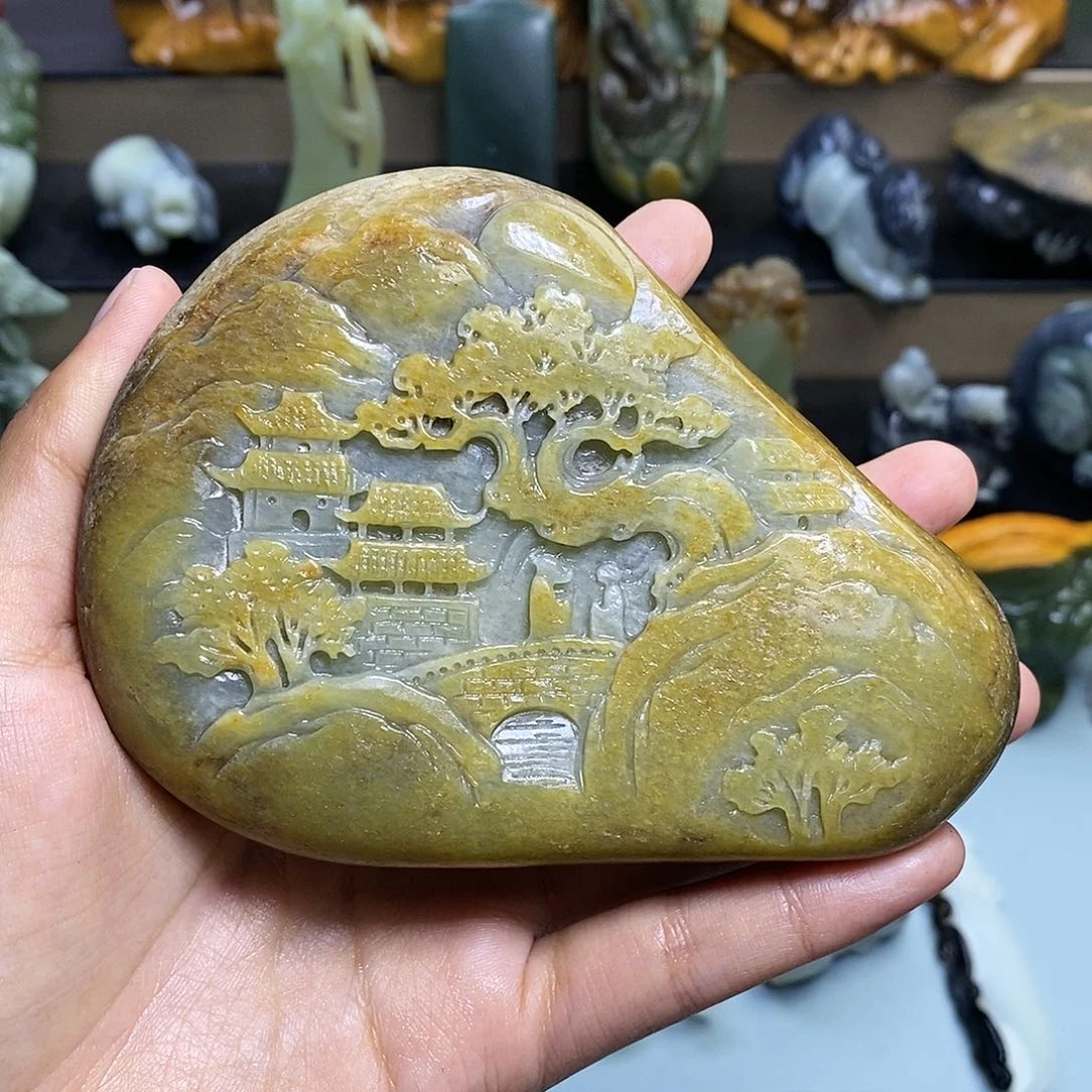 颈饰未镶嵌和田玉瘦***王