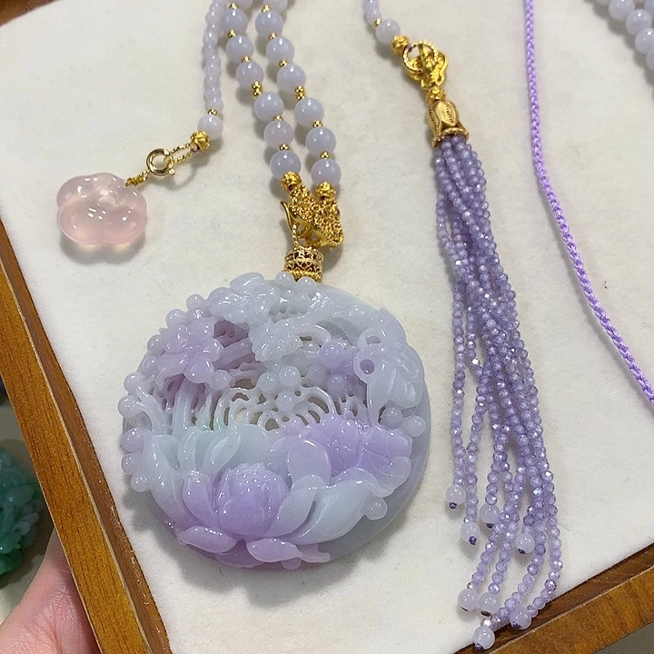 翡翠未镶嵌颈饰翡翠吊坠