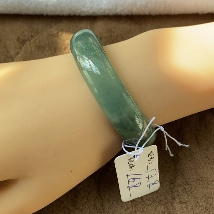 翡翠未镶嵌手镯（贵妃镯）13658053