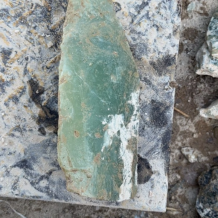 用***3蛇纹石玉未镶嵌天然岫玉多样性发一