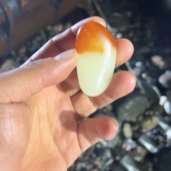 未镶嵌和田玉（糖玉）珠宝奇石