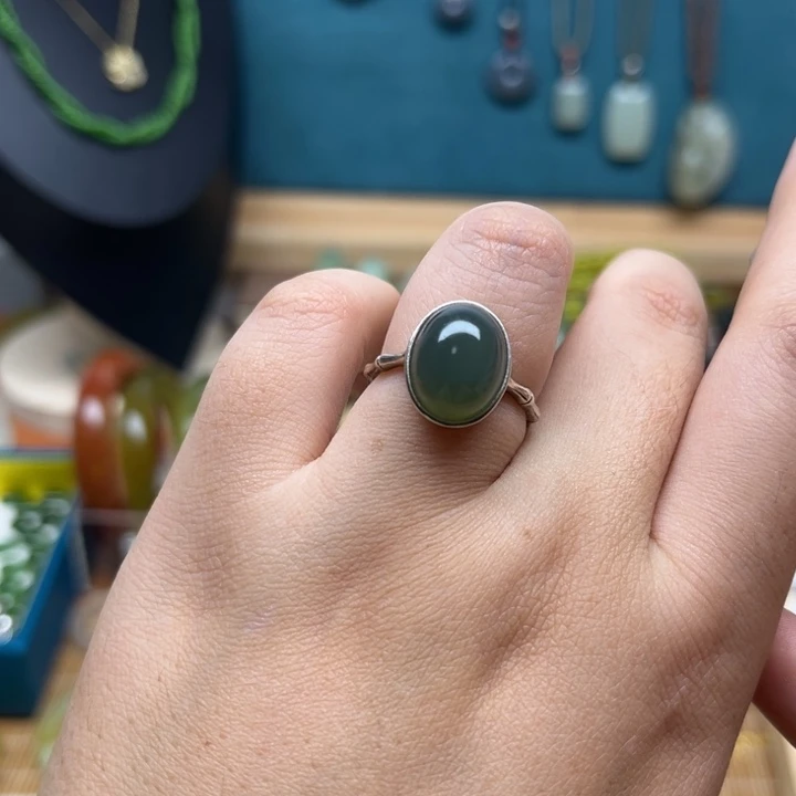 蛇纹石玉银S925镶嵌戒指