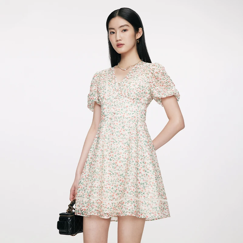 Migaino/曼娅奴25年新款夏款提花拼接气质高腰连衣裙MO24DA689