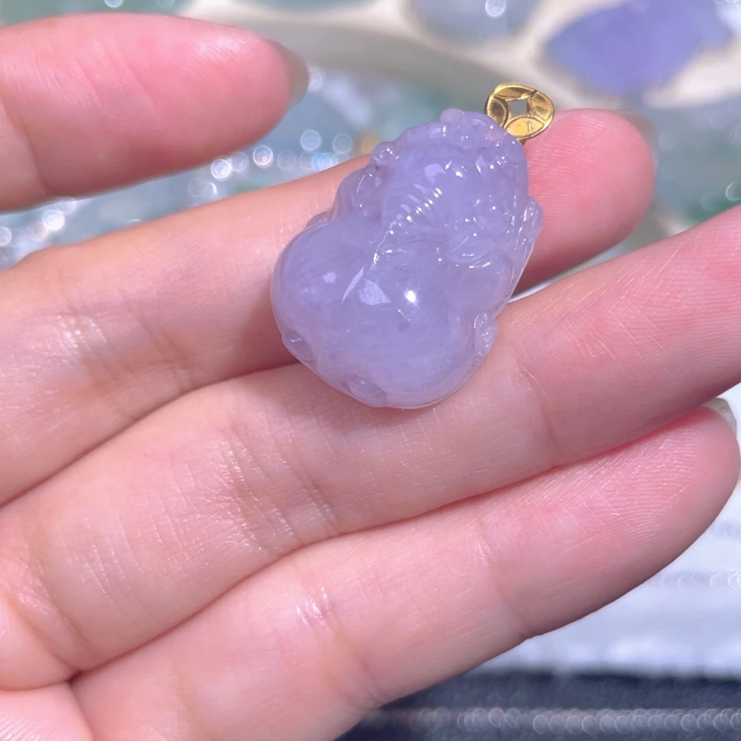 颈饰18K金镶嵌翡翠翡翠