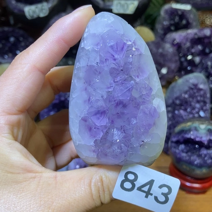 紫晶未镶嵌大型摆件（非配饰）