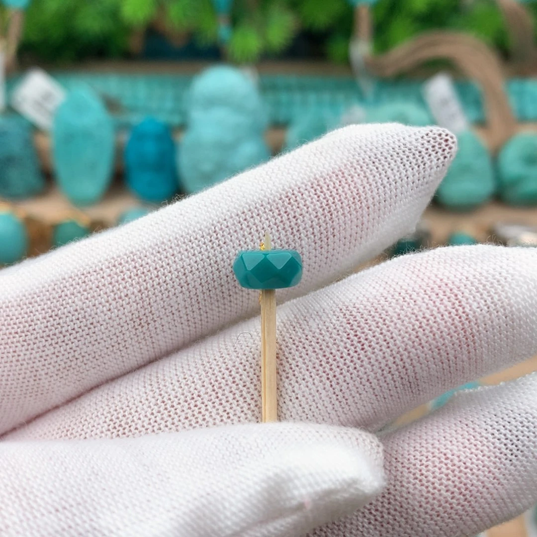 绿松石配饰未镶嵌卡8