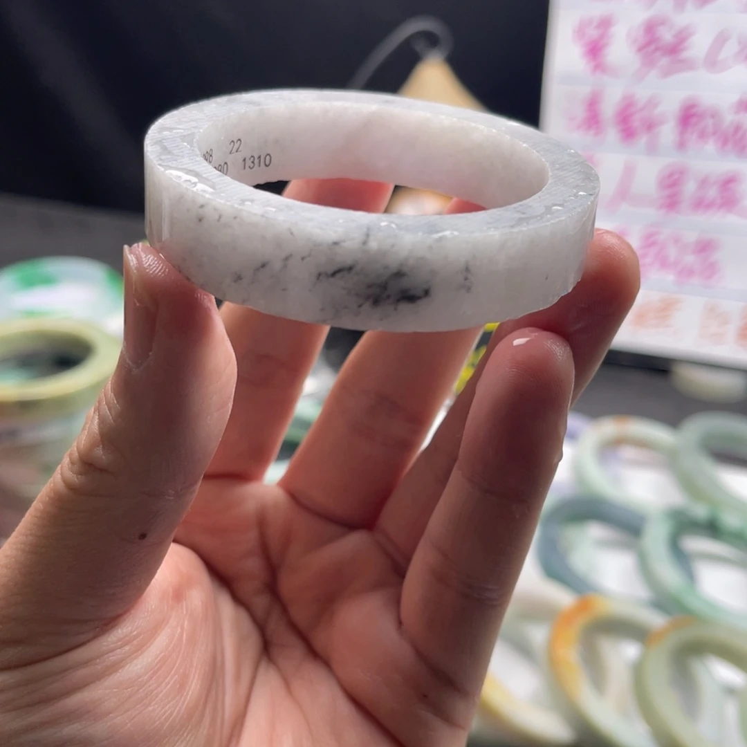 【闪购商品】定制翡翠手镯未镶嵌
