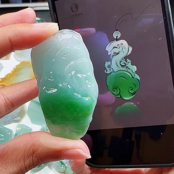 定制翡翠未镶嵌翡翠挂件