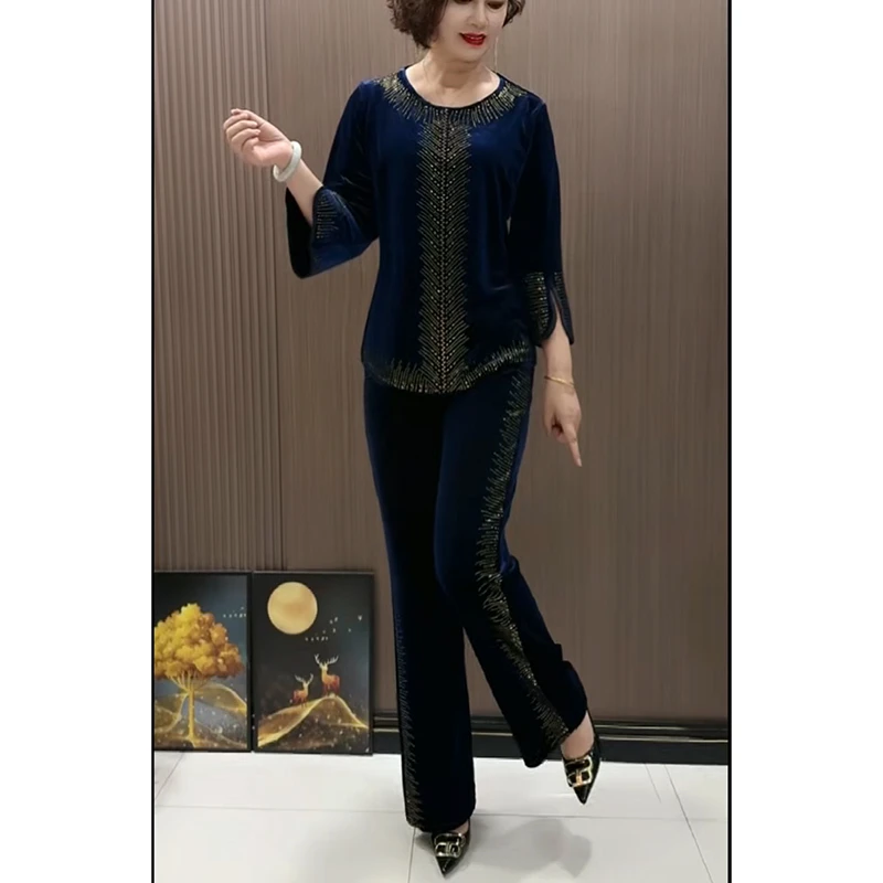 中老年妈妈大码时尚优雅丝绒套装重工烫钻八分袖上衣+裤子两件套