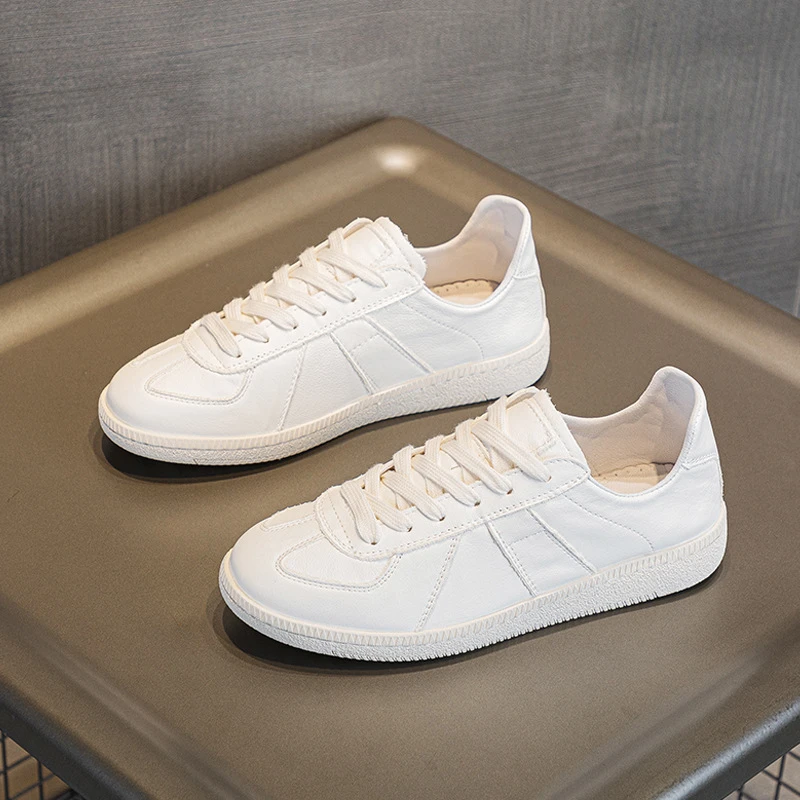 头层真皮 内里羊皮2025新款小白鞋女平底百搭透气休闲板鞋大码