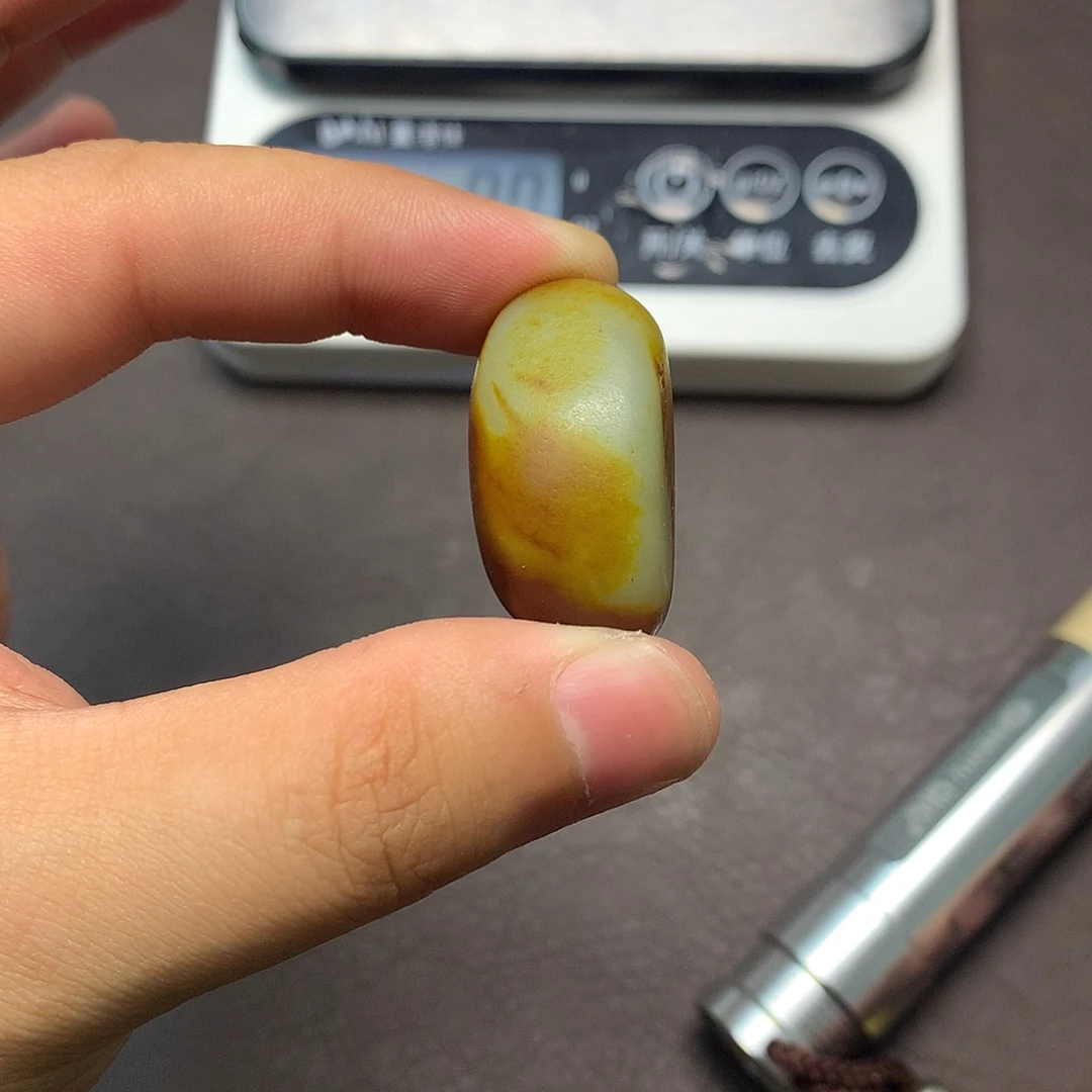 和田玉（糖玉）未镶嵌挂件