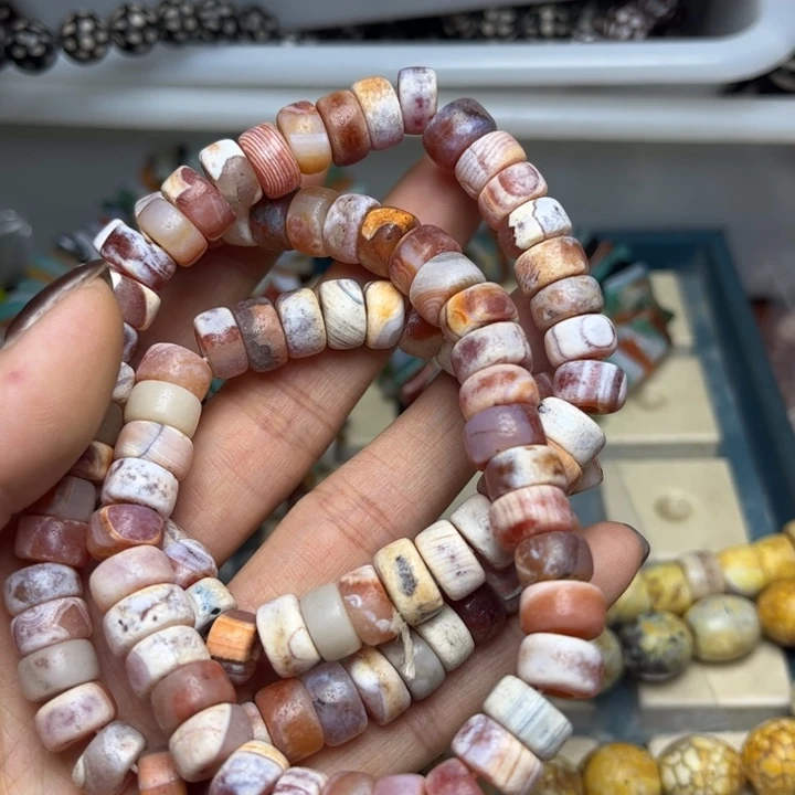 琉璃颈饰4056一条