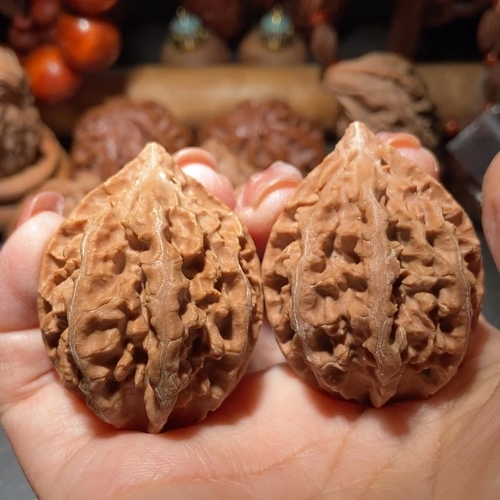 把件文玩核桃东北楸子小雪81