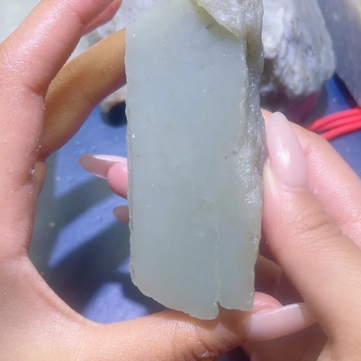 和田玉未镶嵌珠宝半成品