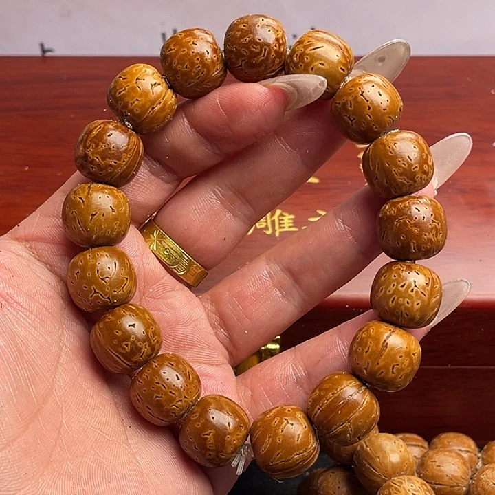 橄榄核吊坠橄榄核