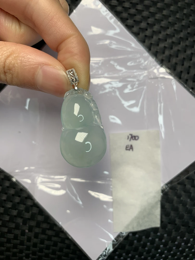 天然缅甸翡翠A货18K金镶嵌 5EA