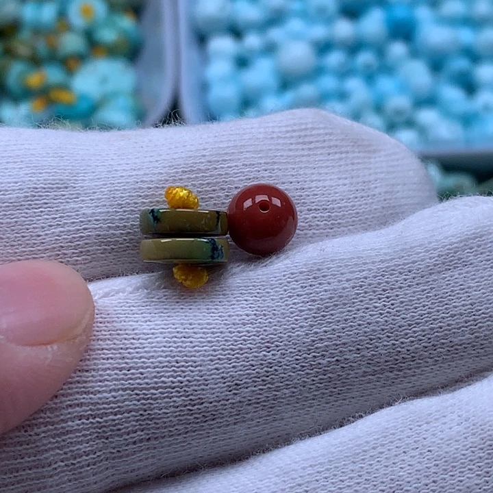 未镶嵌南红玛瑙珠宝奇石