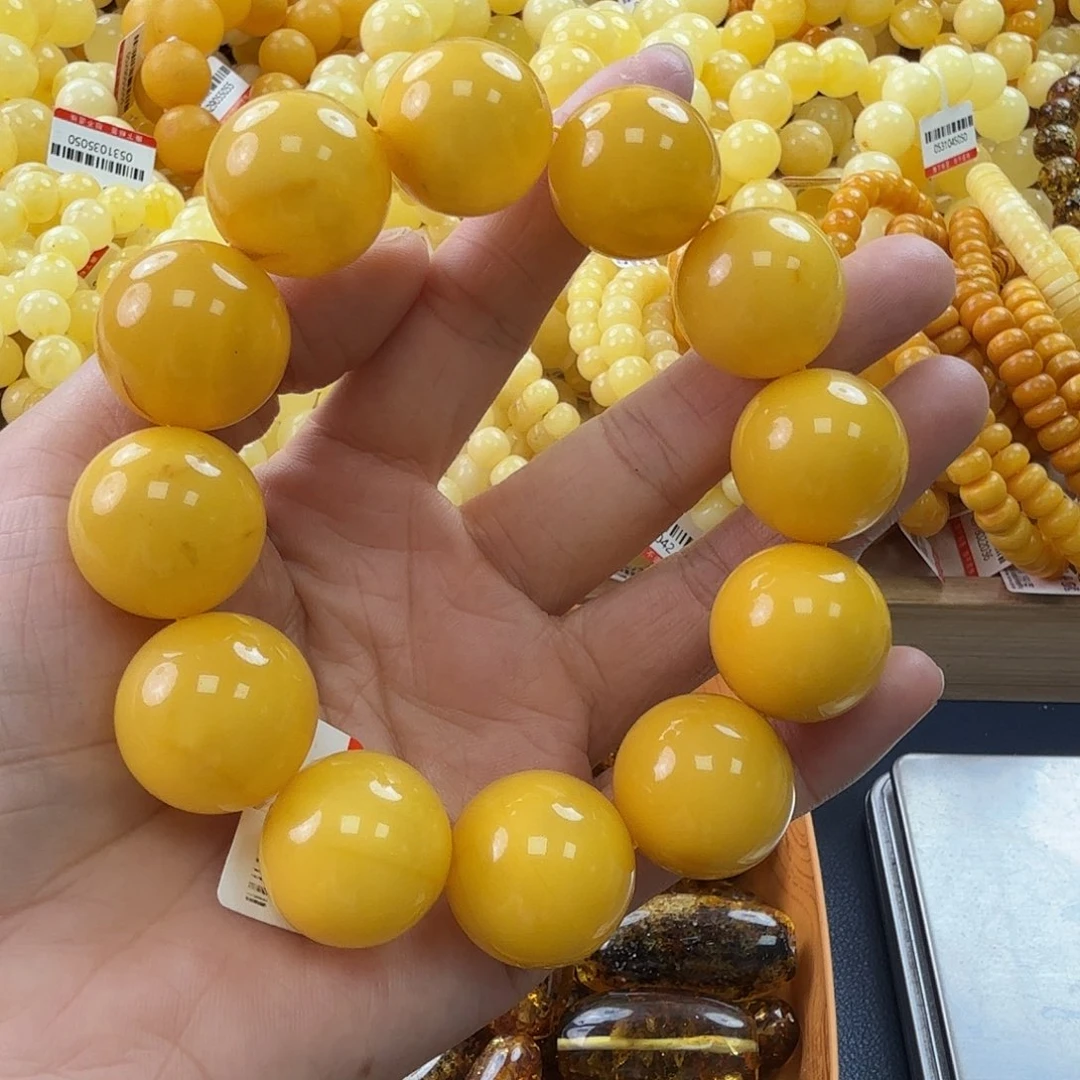 未镶嵌琥珀珠宝奇石