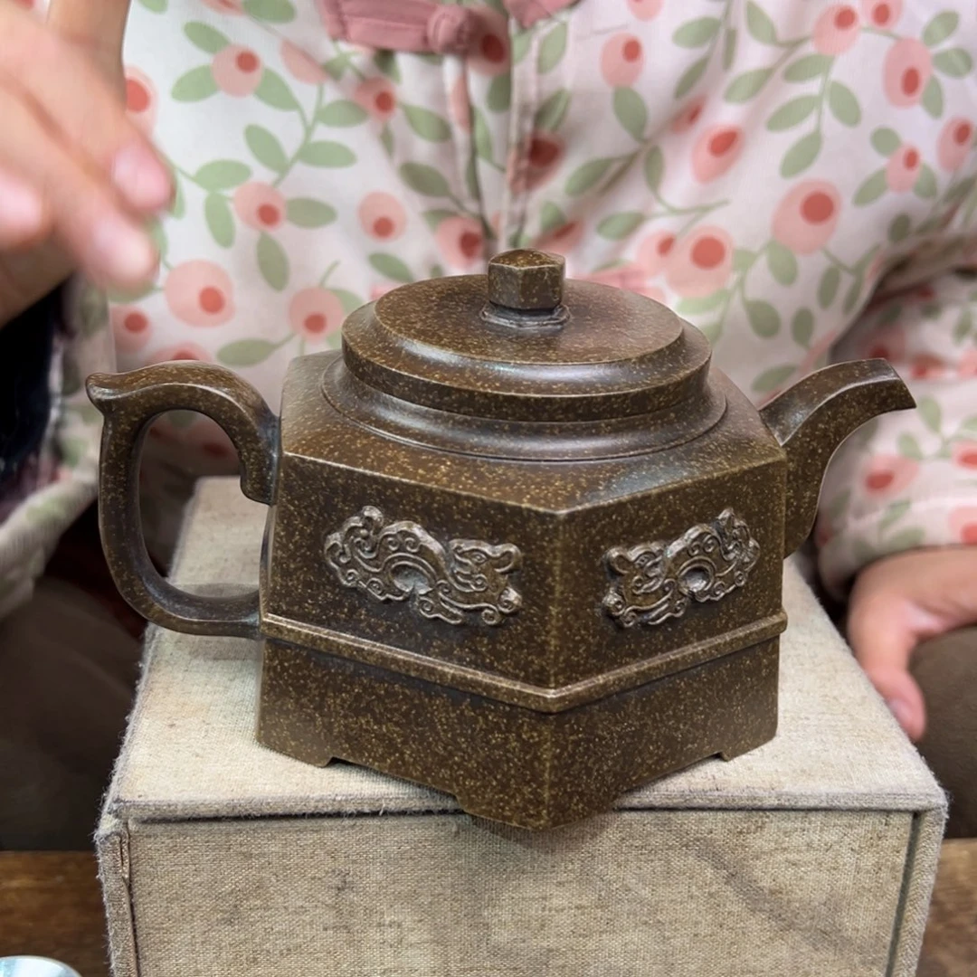 紫砂茶壶宜兴紫砂艺术