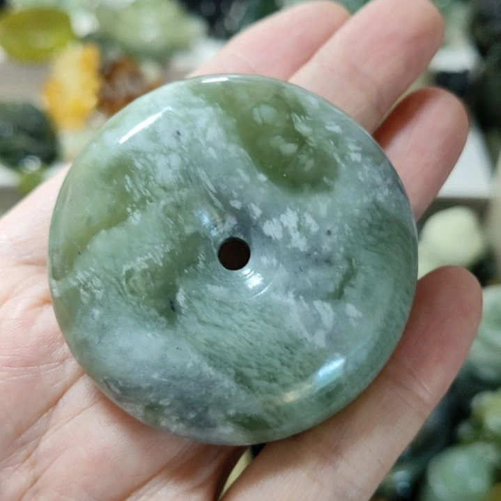 未镶嵌岫玉平安扣