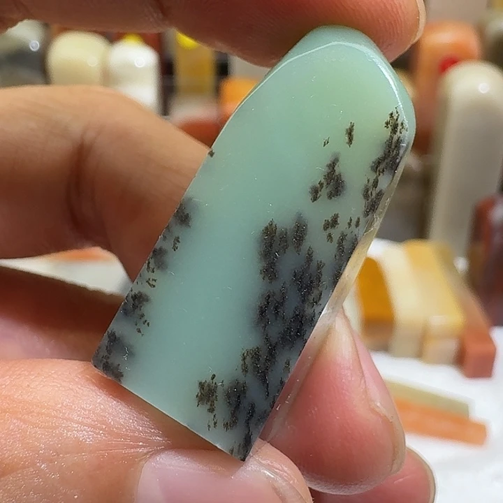 寿山石印石梅子青水草小章1.4*1.4*3.4